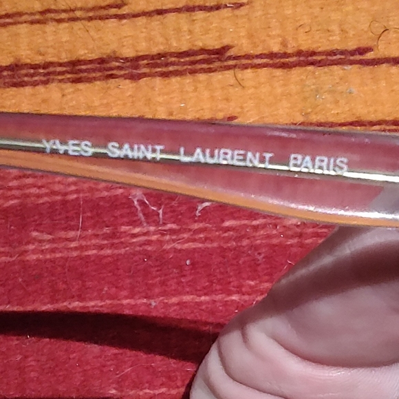 YVES SAINT LAURENT • Vintage 70s YSL "DAMA" Sunglasses - Picture 3 of 10